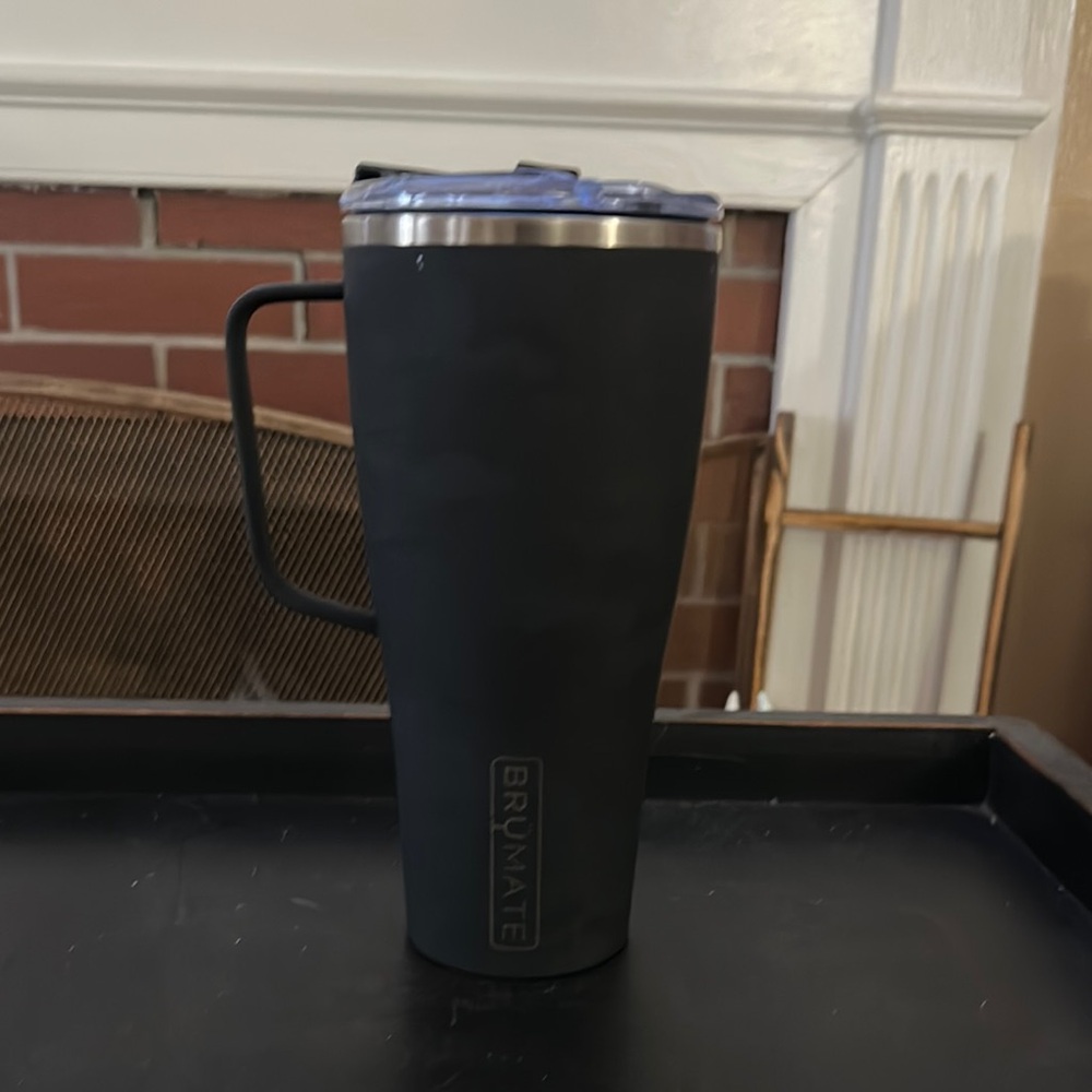 BrüMate midnight camo Toddy Travel Mug
